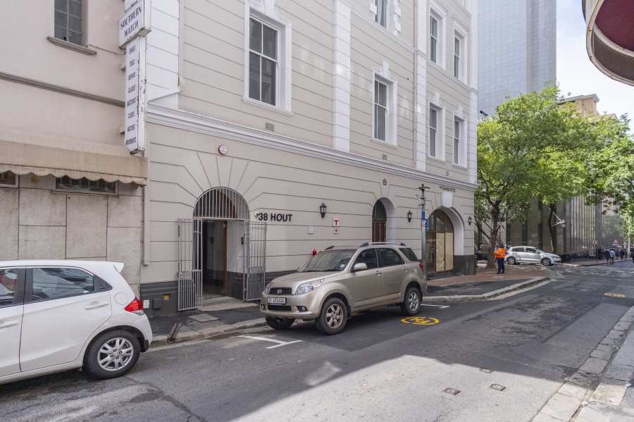 1 Bedroom Property for Sale in Cape Town City Centre Western Cape